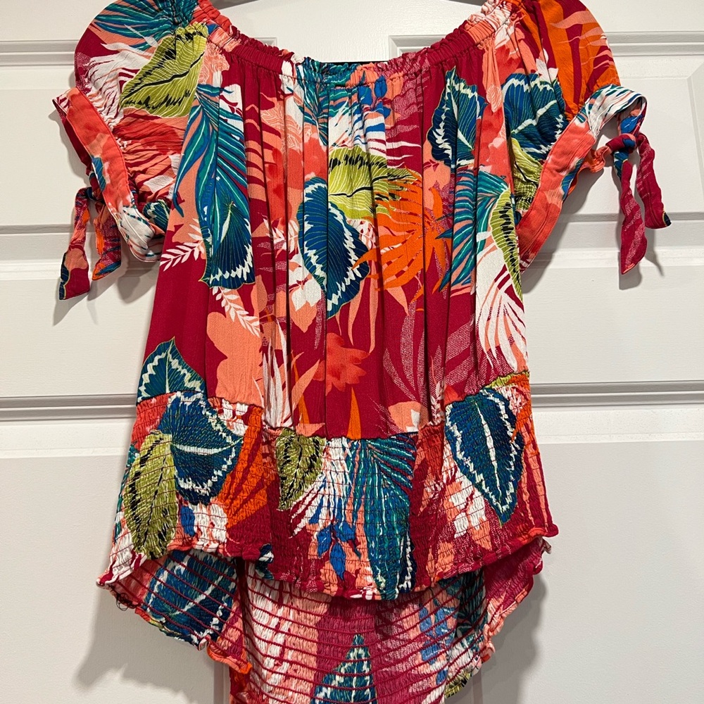 Express Top. Size Xl. Multi Color. - image 2